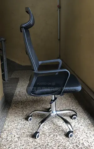 Soft Comfort Meeting Chairs With Headrest