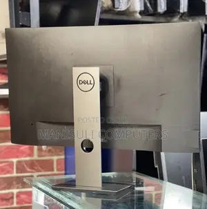 Dell 23.4 Inch Screen Ips Vga Hdmi Dp Div Display Usb 3.0