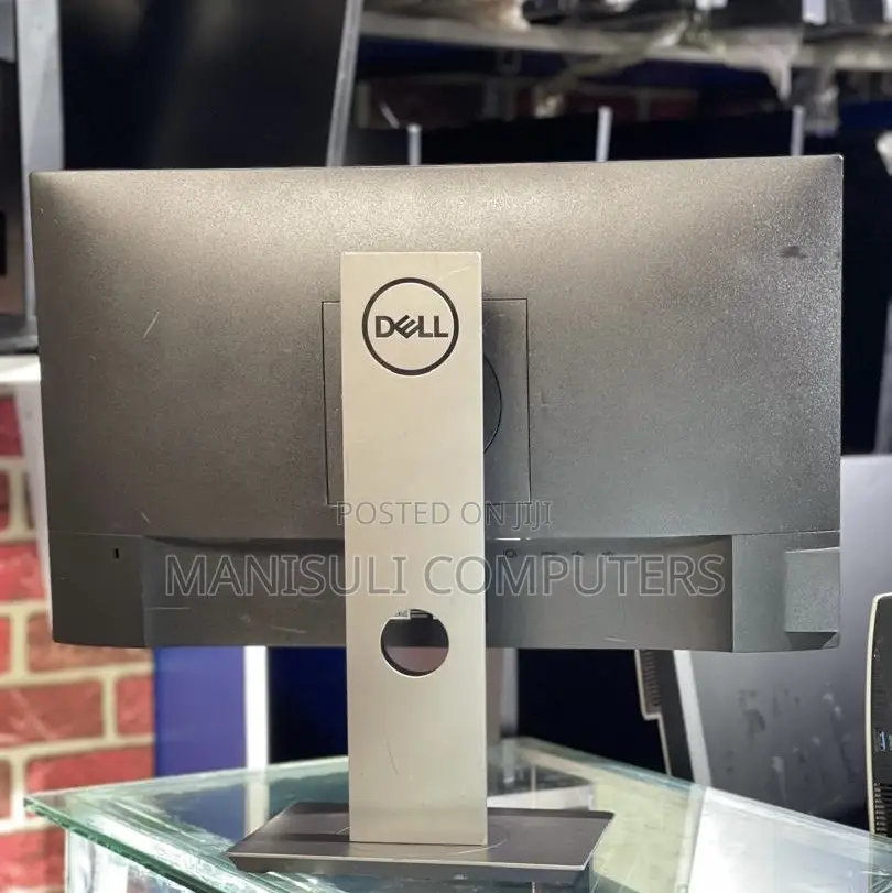 Dell 23.4 Inch Screen Ips Vga Hdmi Dp Div Display Usb 3.0