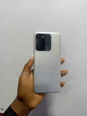 Tecno Spark 8C 64 GB White
