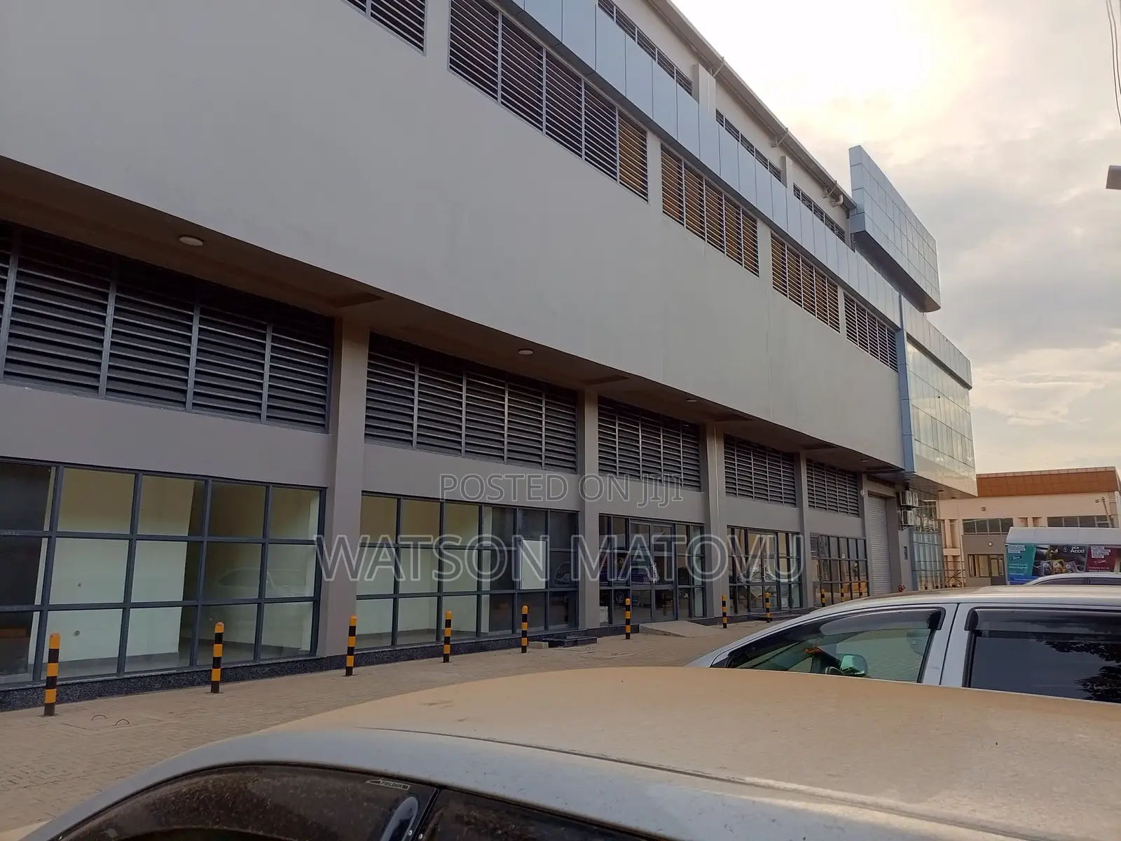 Warehouses, Office Space and Showrooms