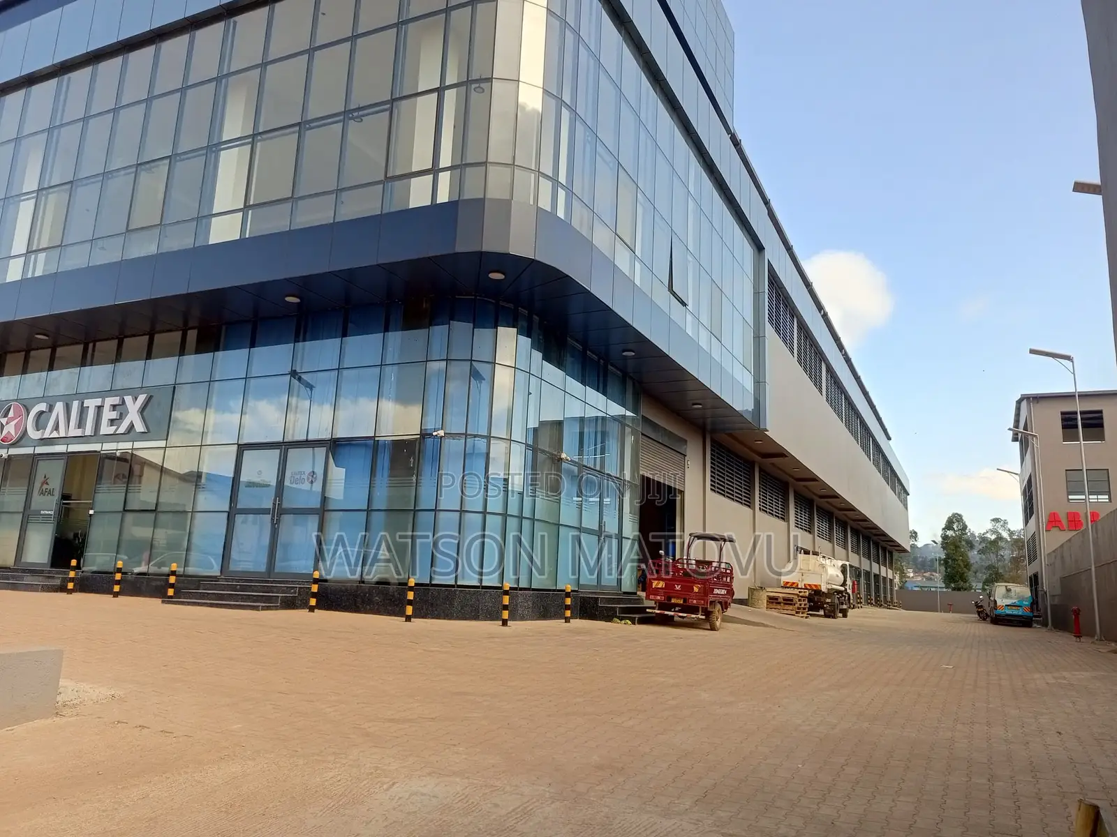 Warehouses, Office Space and Showrooms
