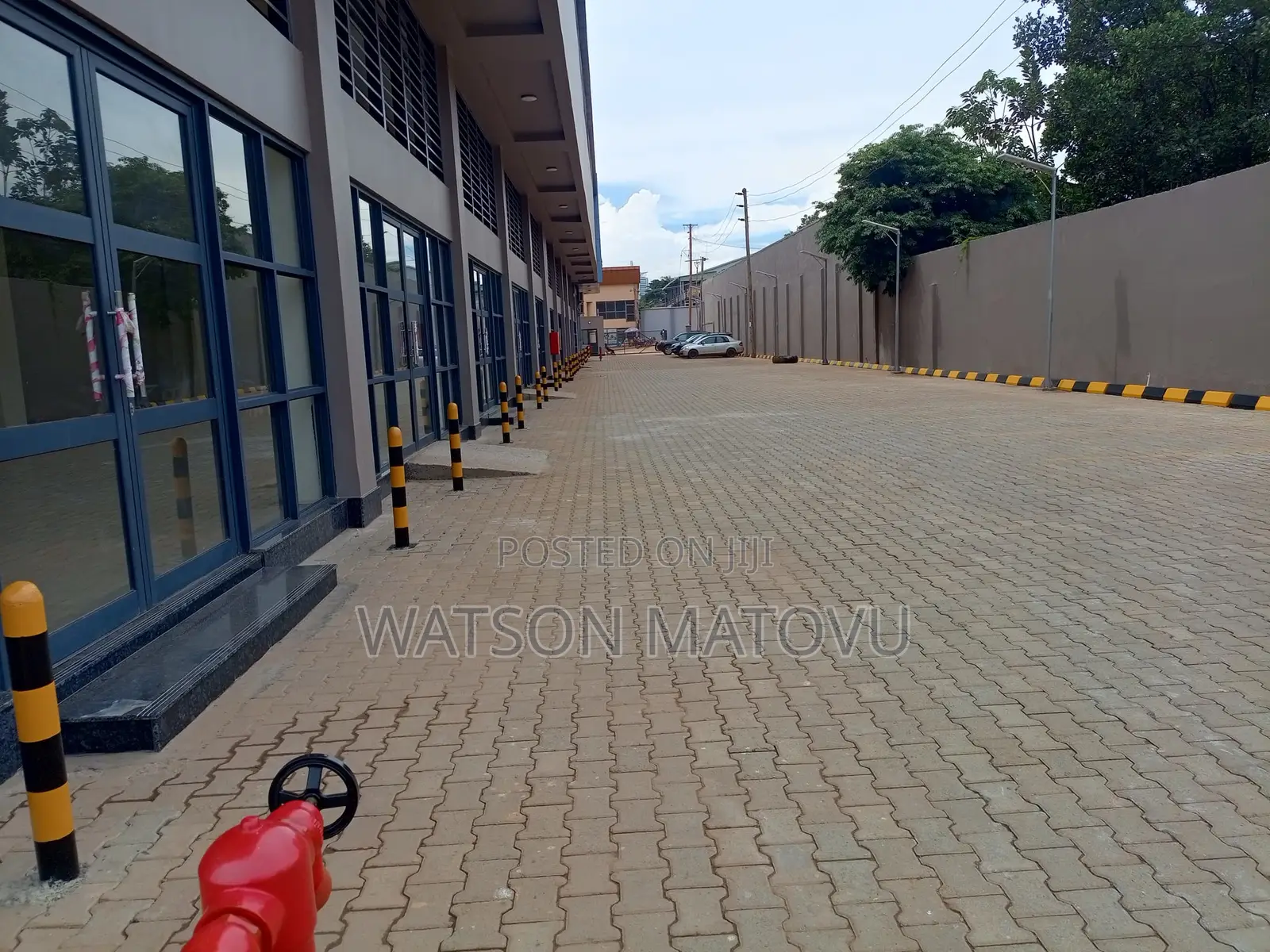 Warehouses, Office Space and Showrooms