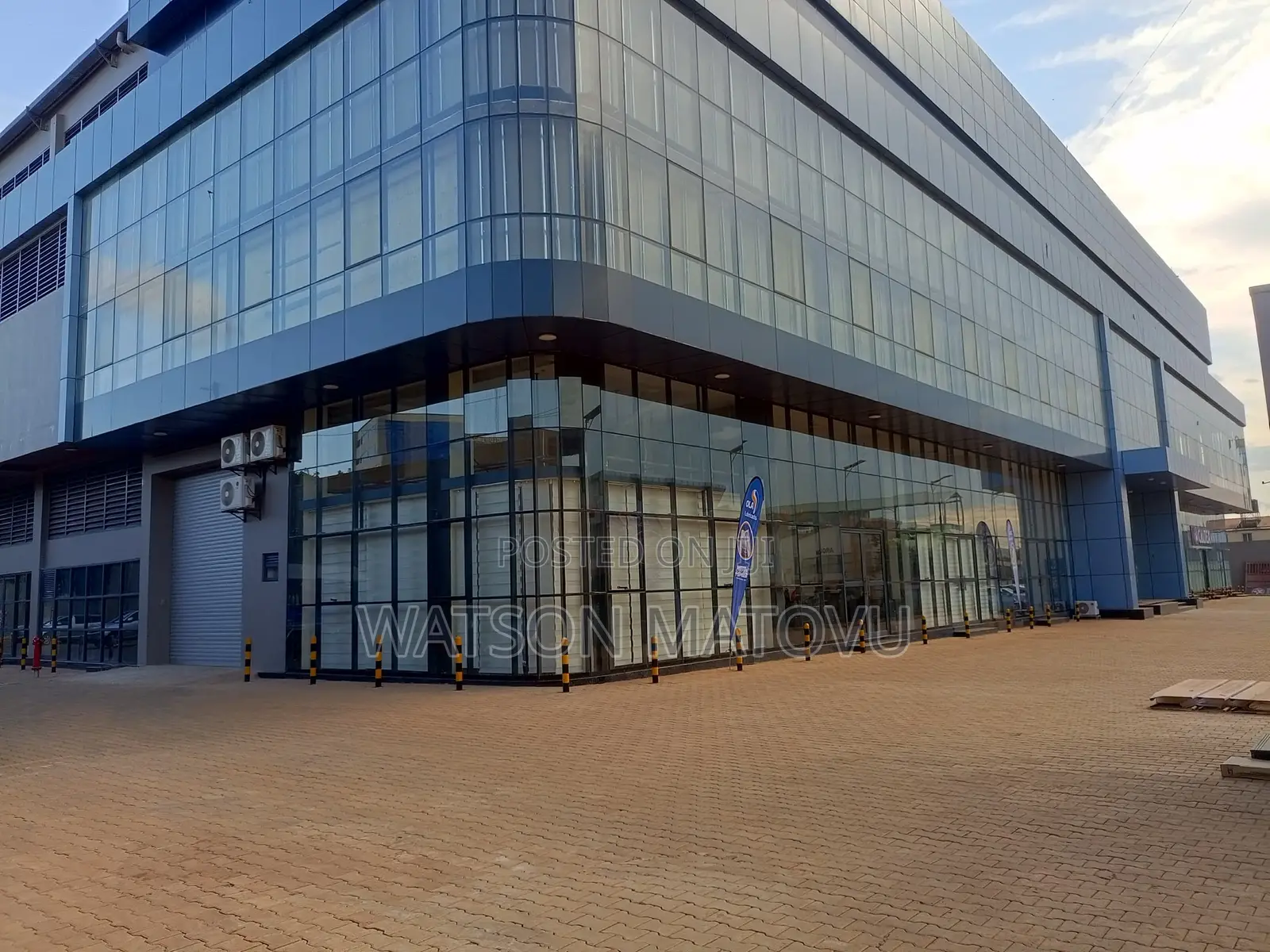 Warehouses, Office Space and Showrooms