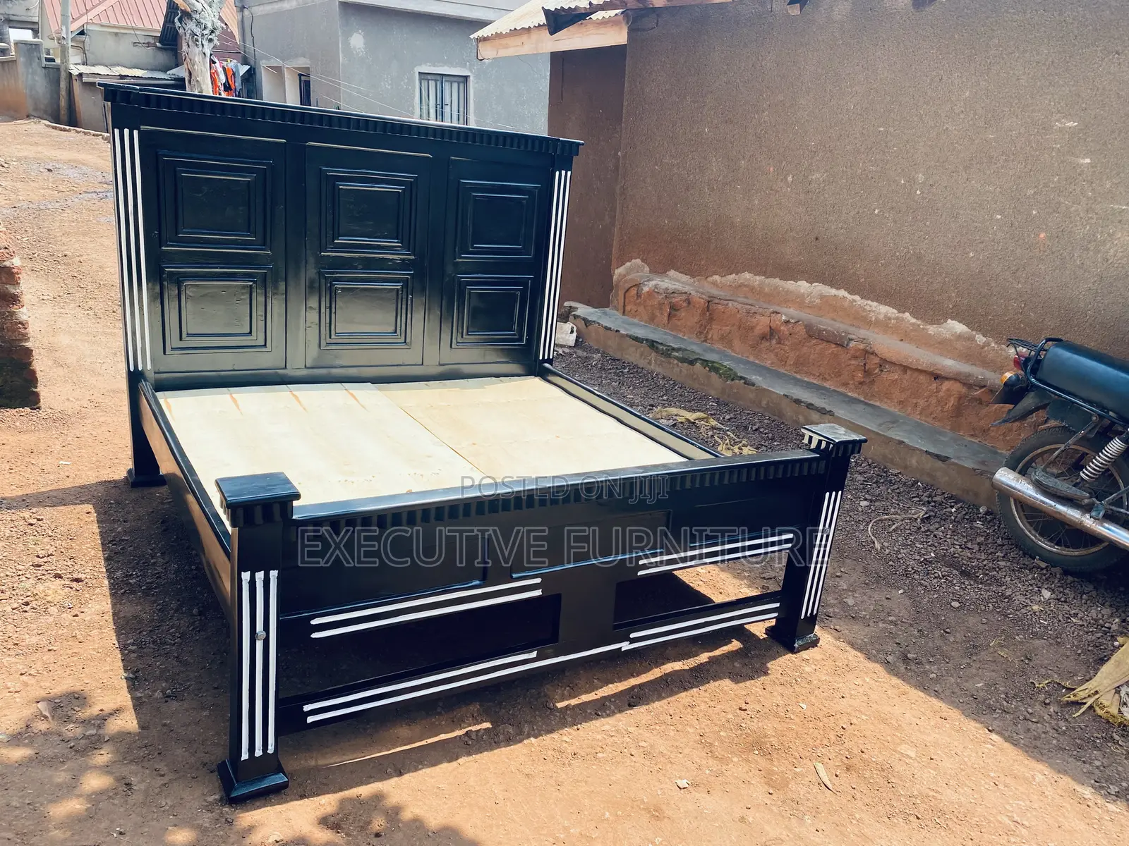 6*6 King Size Bed