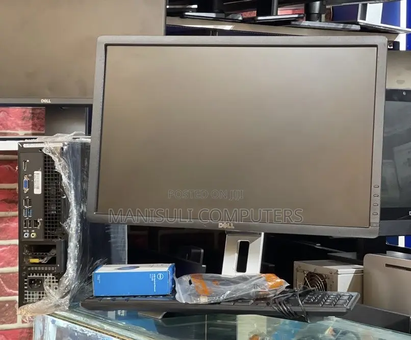 Desktop Computer Dell OptiPlex 3060 8GB Intel Core I5 HDD 500GB