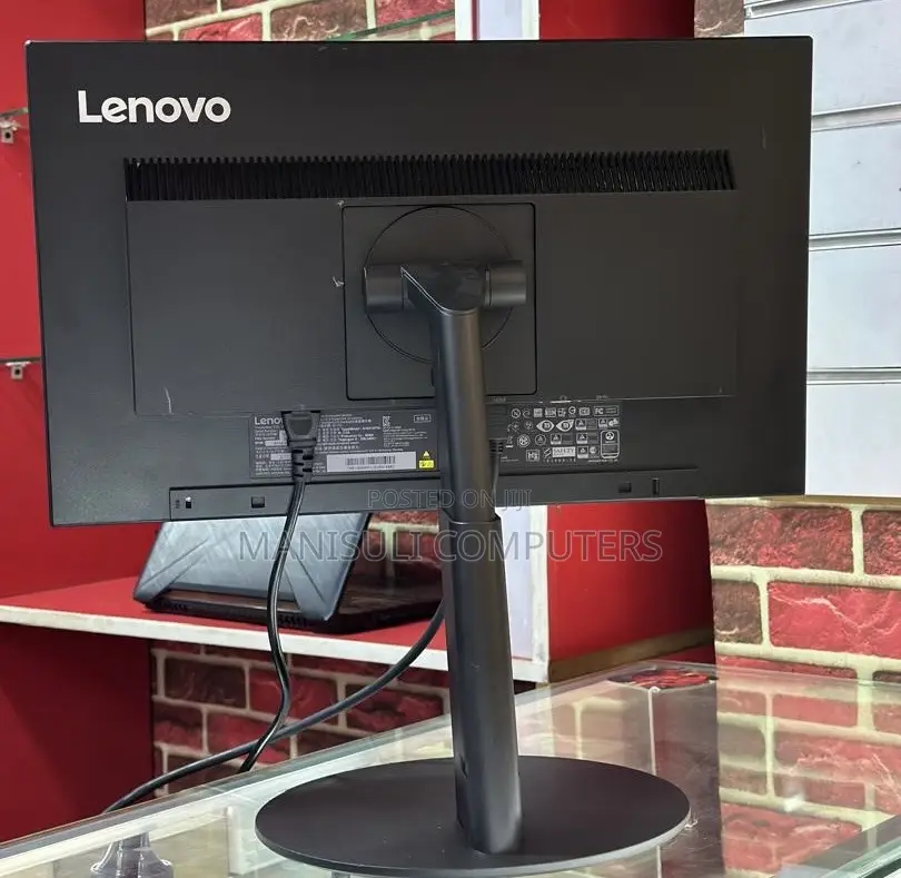 Lenovo 22 Inch Screen Ips Vga Hdmi Dp Div Display Usb 3.0