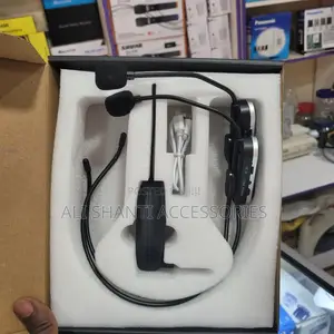 Weareable Wireless Microphone With 2 Pc