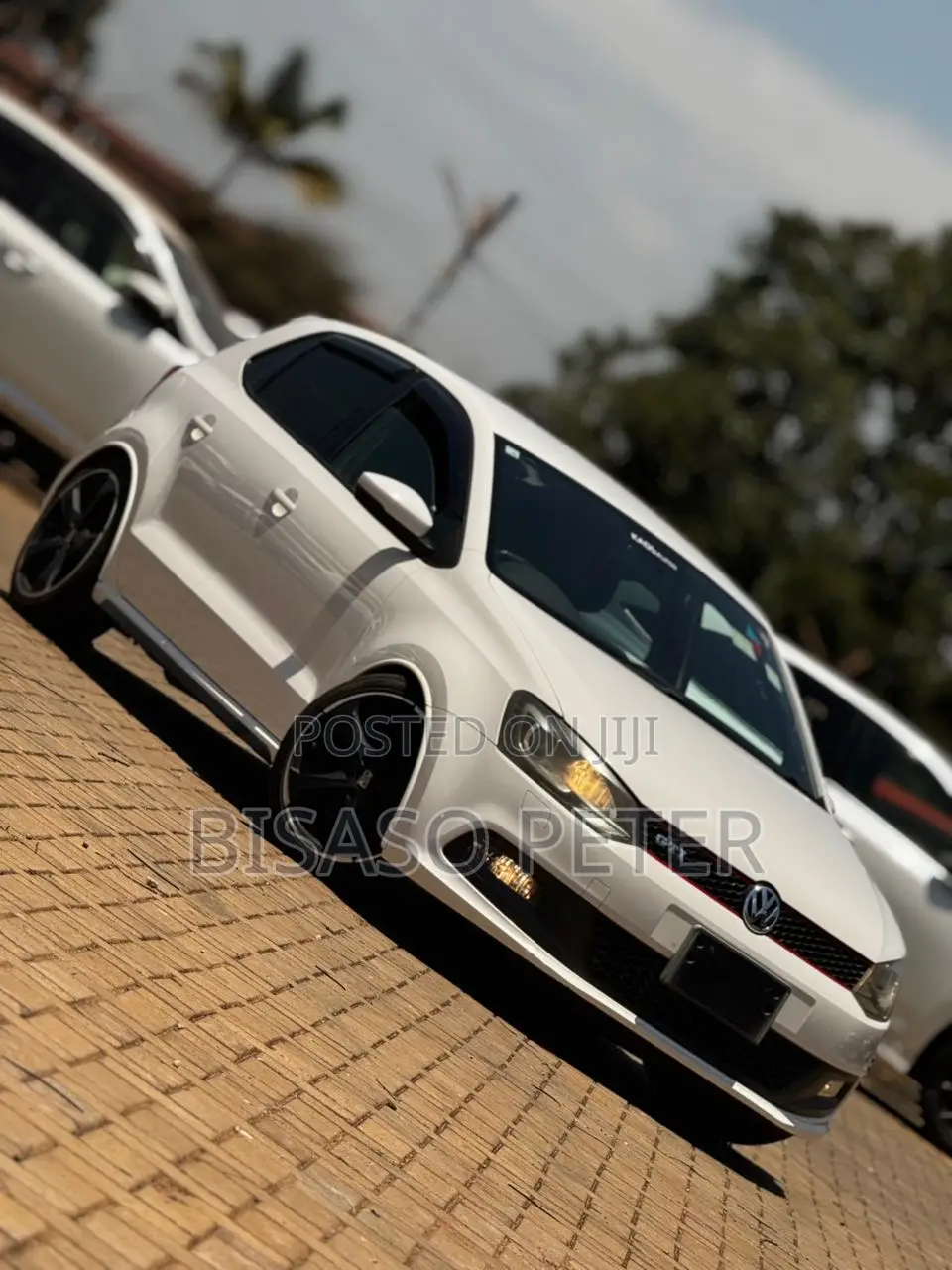 Volkswagen Polo 2011 White
