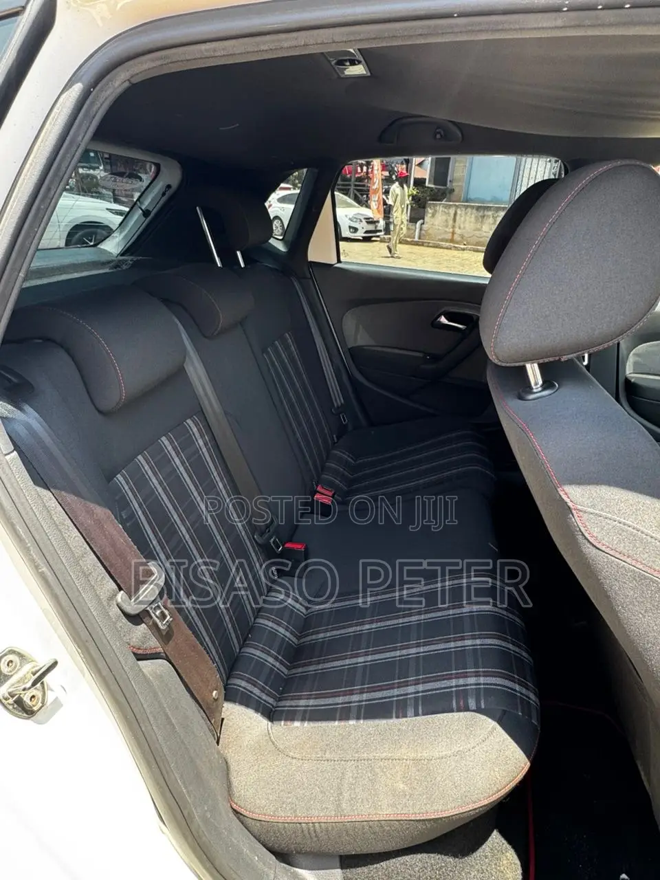 Volkswagen Polo 2011 White