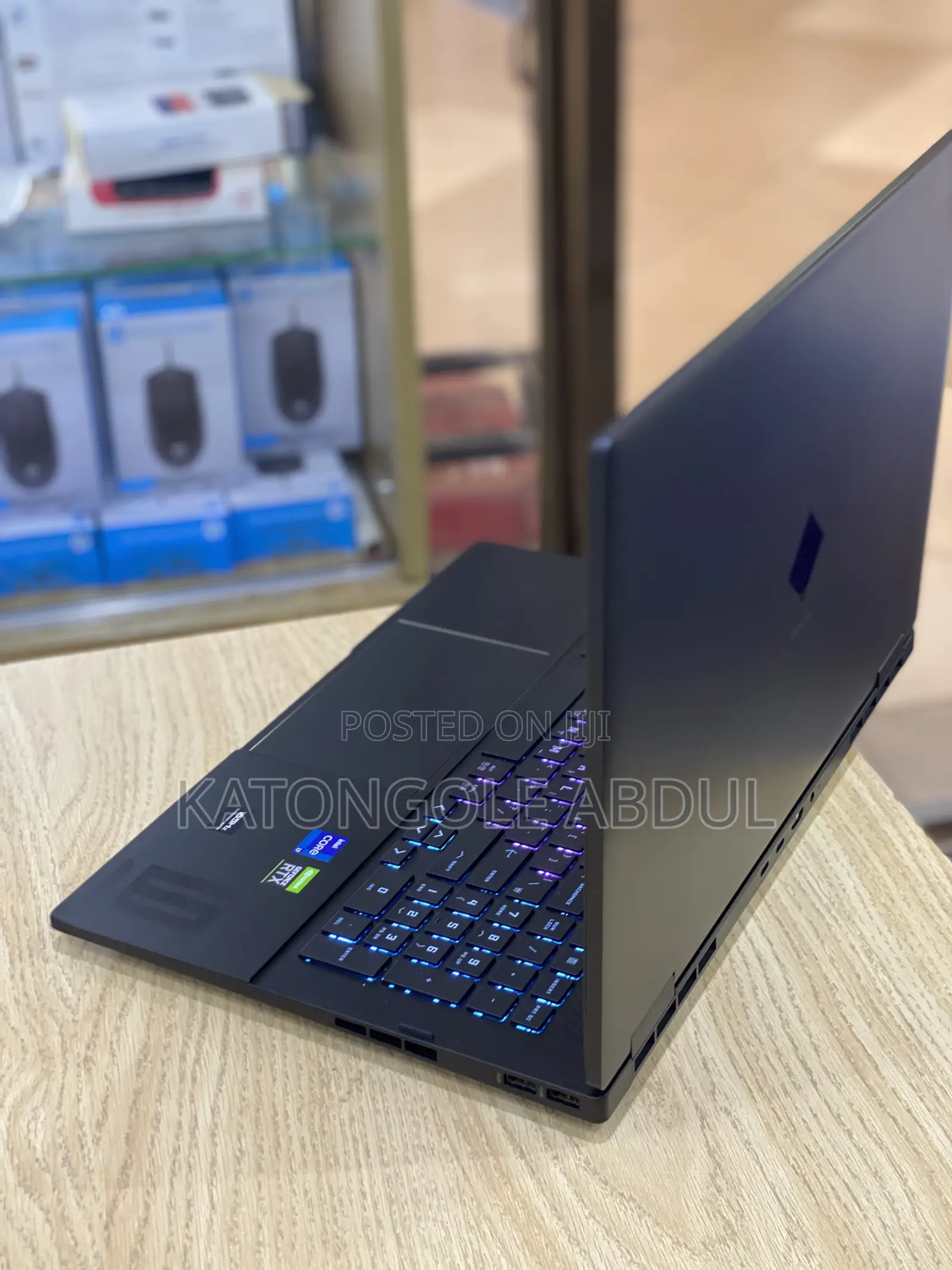 New Laptop HP Omen 16 16GB Intel Core I7 SSD 512GB