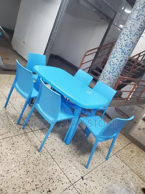 Restaurant Plastic Chairs and Table (120cm×60cm) Set