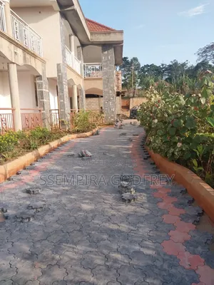 Kampala Proffetional Installer for Pavers