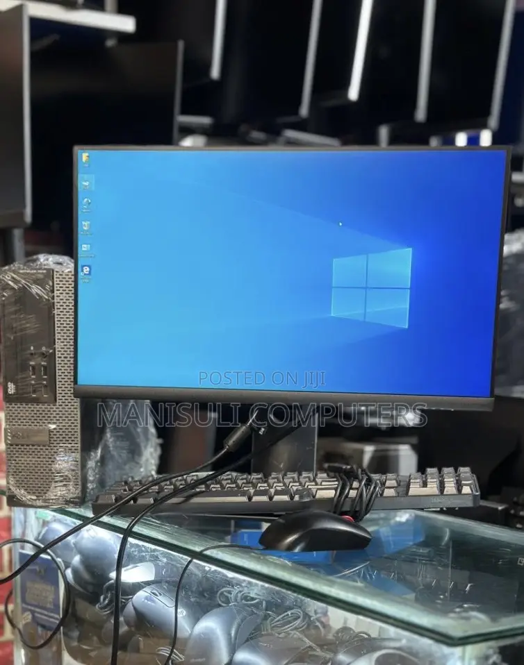 Desktop Computer Dell Optiplex 7020 8GB Intel Core i5 HDD 500GB