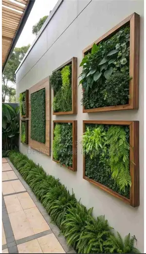 Artificial Wall Plants With Wood