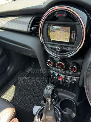 Mini Cooper 2016 White