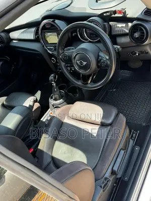 Mini Cooper 2016 White
