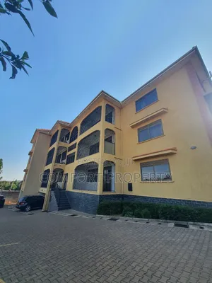 3bdrm Apartment in Muyenga, Makindye for rent
