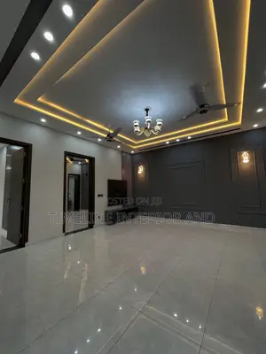 Gypsum Ceilings, Wall Molding and Painting