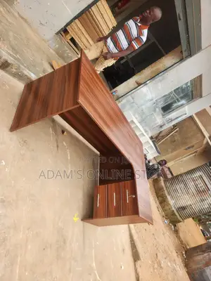 L Shaped Office Desk Table 5.5ft Length