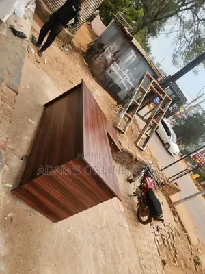 L Shaped Office Desk Table 5.5ft Length
