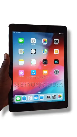 Apple iPad Air 16 GB Silver
