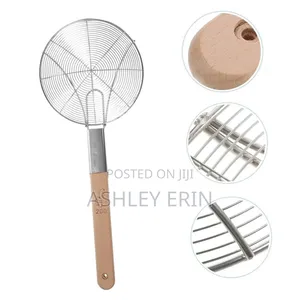 Stainless Steel Mesh Strainer With Wooden Handle