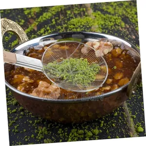 Stainless Steel Mesh Strainer With Wooden Handle