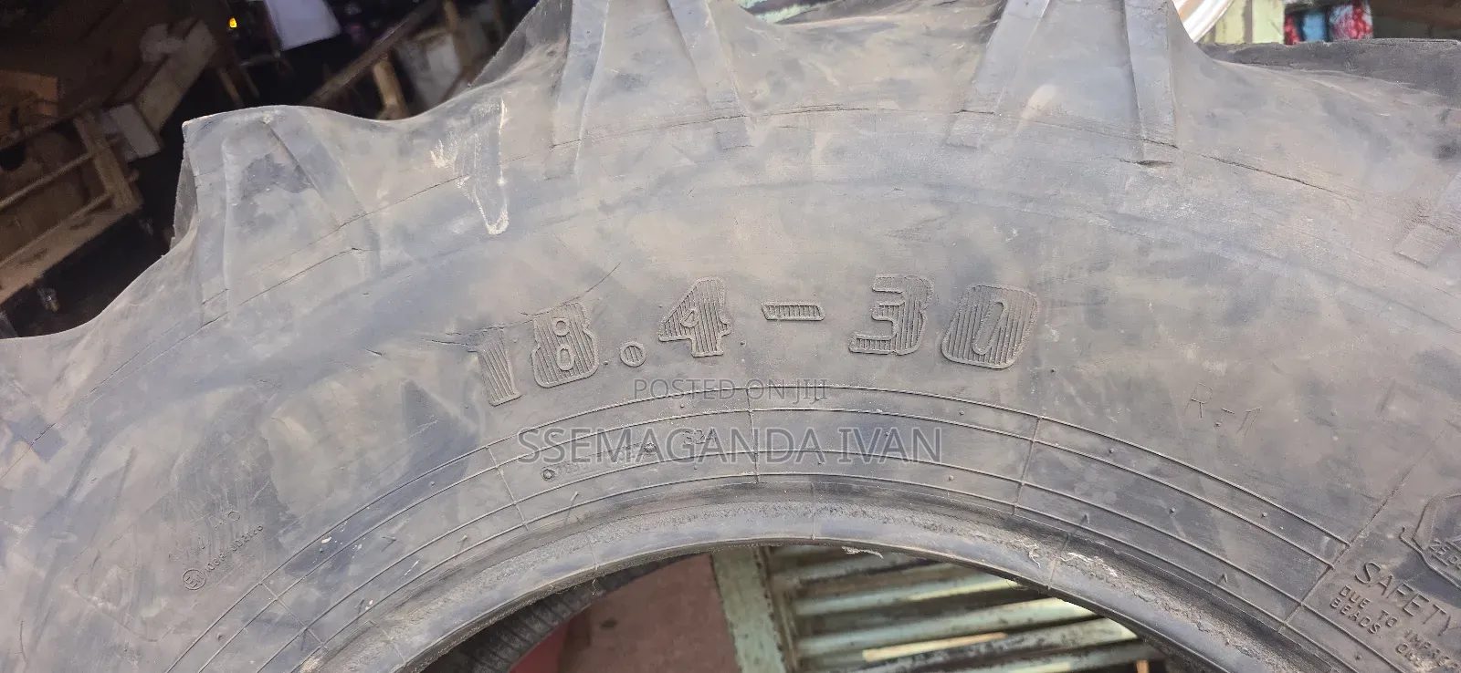 18.4r30 Tractor Tyre in Good Used Condition
