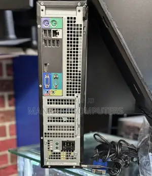 Desktop Computer Dell OptiPlex 7040 8GB Intel Core i5 HDD 500GB