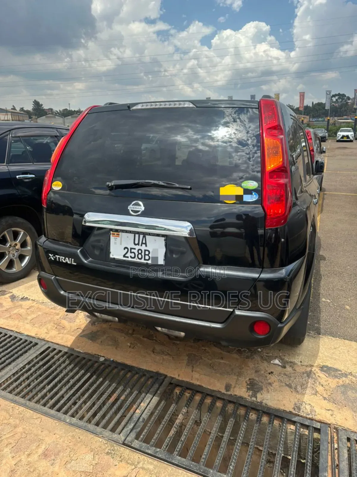 Nissan X-Trail 2011 Black