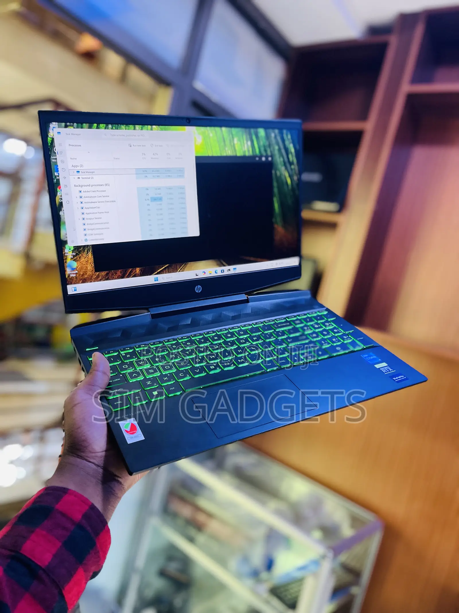 New Laptop HP Pavilion 15-Cs3063cl 16GB Intel Core I5 SSD 512GB
