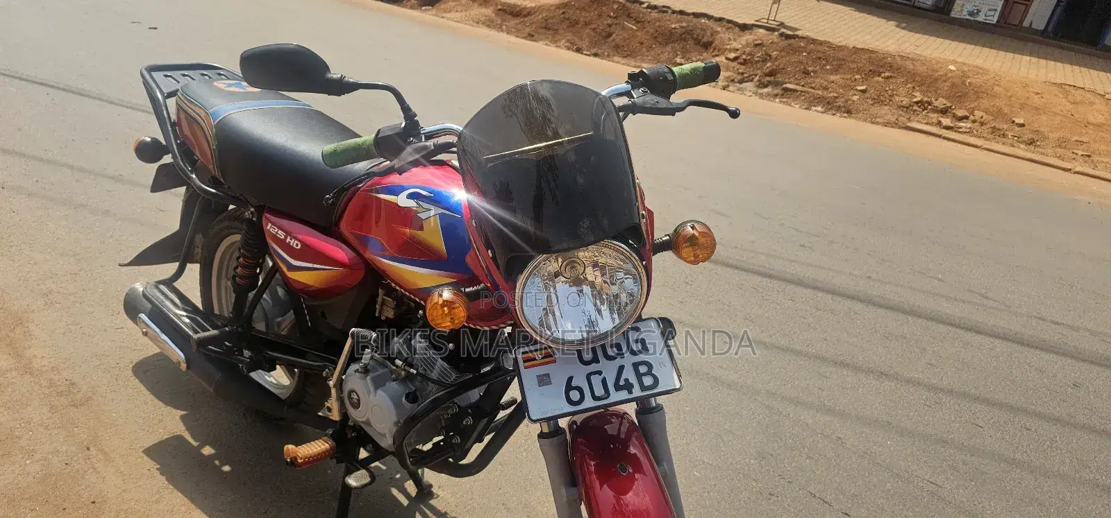 Bajaj Boxer 125 2025 Red
