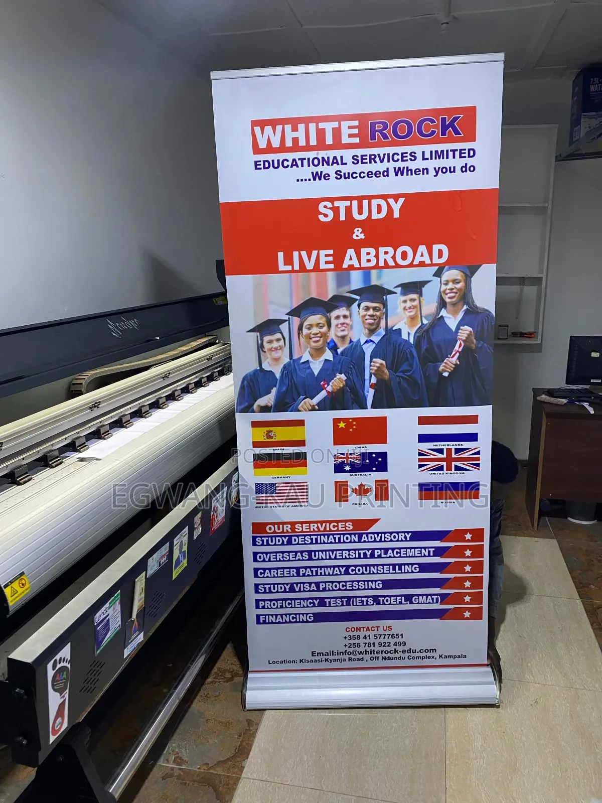 Posters, Banners
