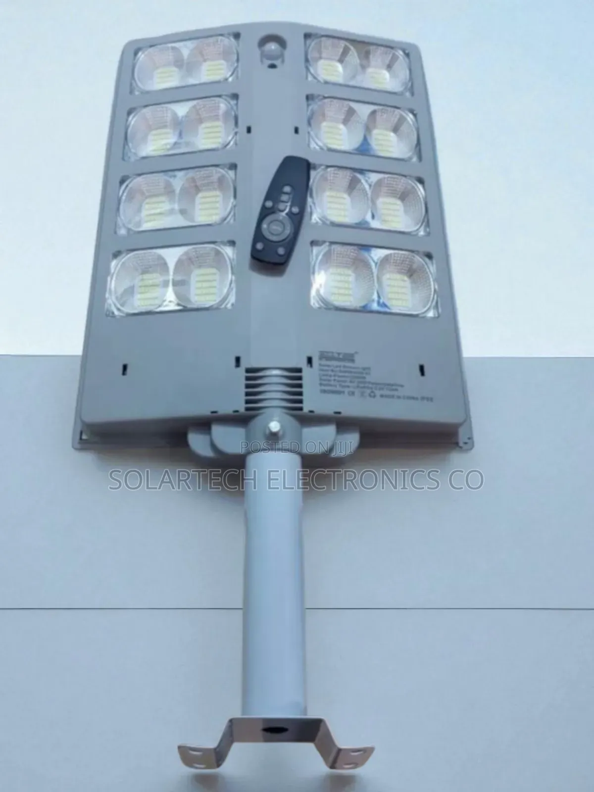 All Top 2000w Solar Led Street Light With High Brightness Chips