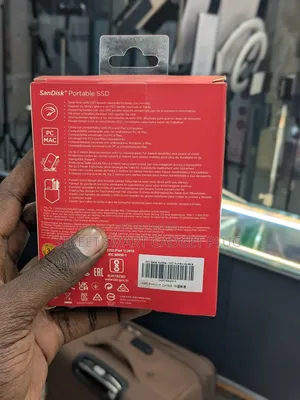 Sandisk 2tb SSD Hard Drive