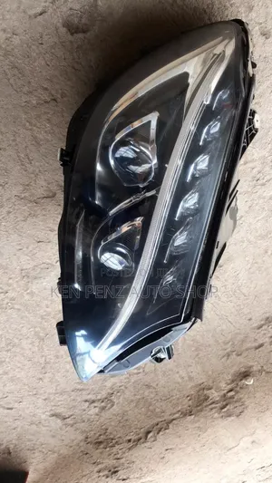Headlamp Mercedes Benz W205 C200 and C300