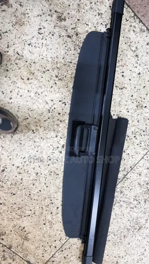 Toyota Wish 2014 Boot Cargo Cover