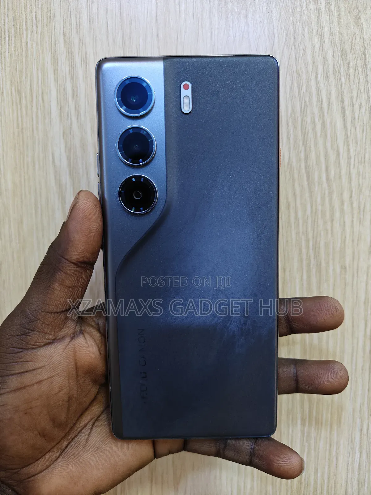 Tecno Camon 40 256 GB Gray