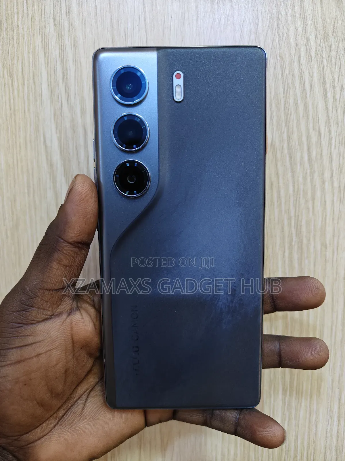 Tecno Camon 40 256 GB Gray