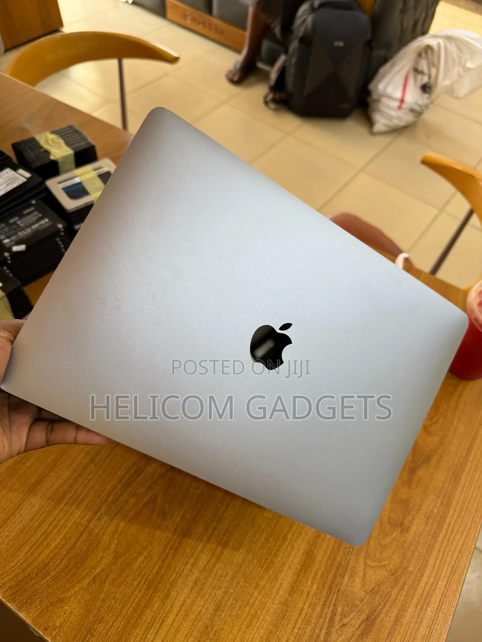 Laptop Apple MacBook Pro 2019 8GB Intel Core I5 SSD 128GB