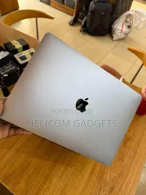 Laptop Apple MacBook Pro 2019 8GB Intel Core I5 SSD 128GB
