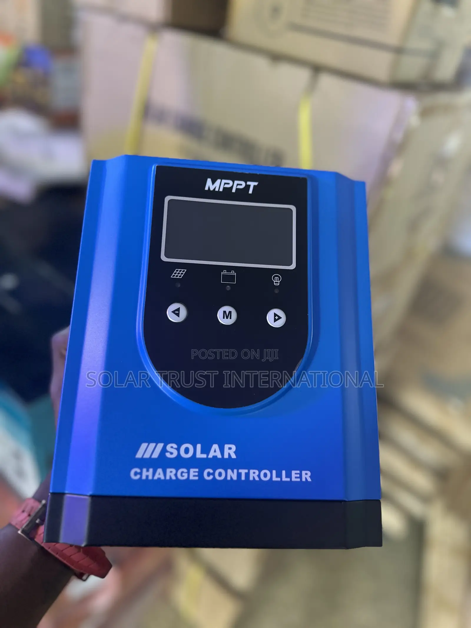 MPPT Charge Controller 40a