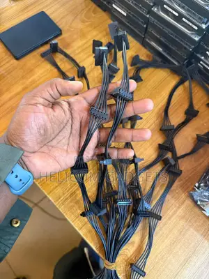 Multiple Sata Cable