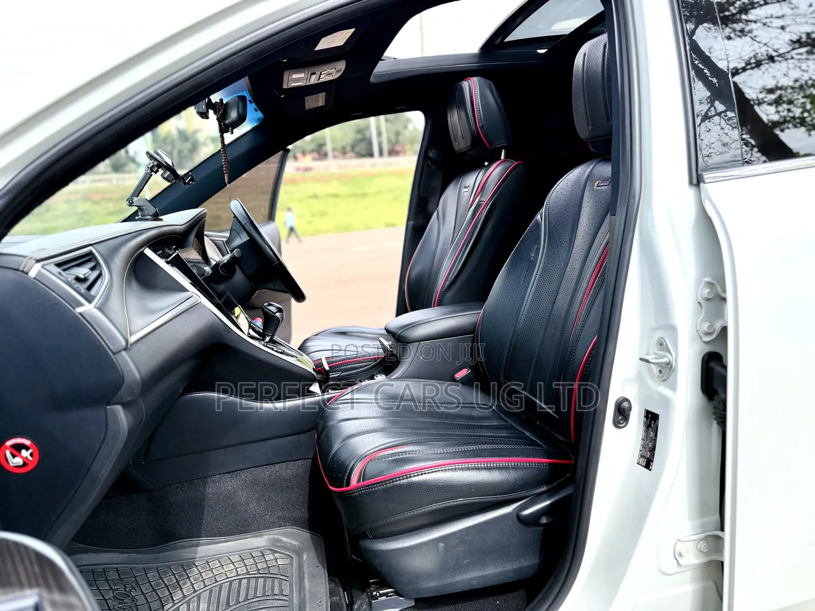Toyota Harrier 2.0 2014 Pearl