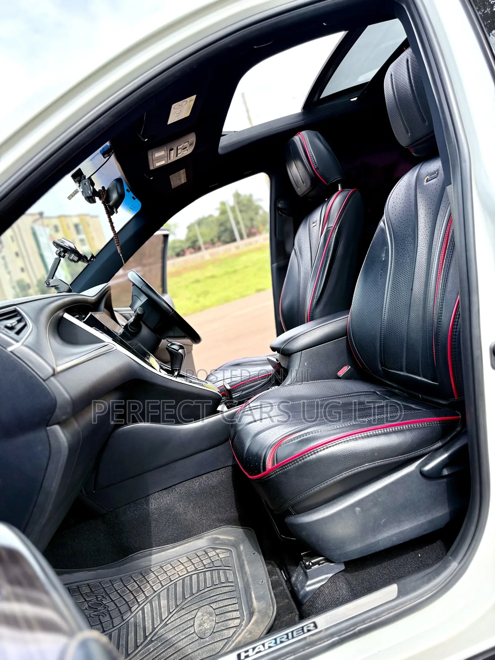 Toyota Harrier 2.0 2014 Pearl