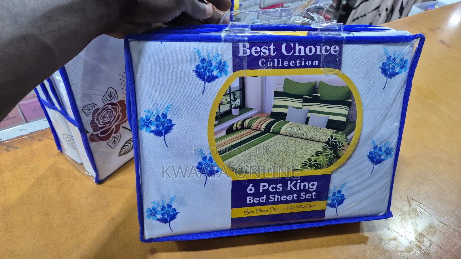 Bedsheets 4 Pc (2 Bedsheets + 2pillowcases)- Multicolour