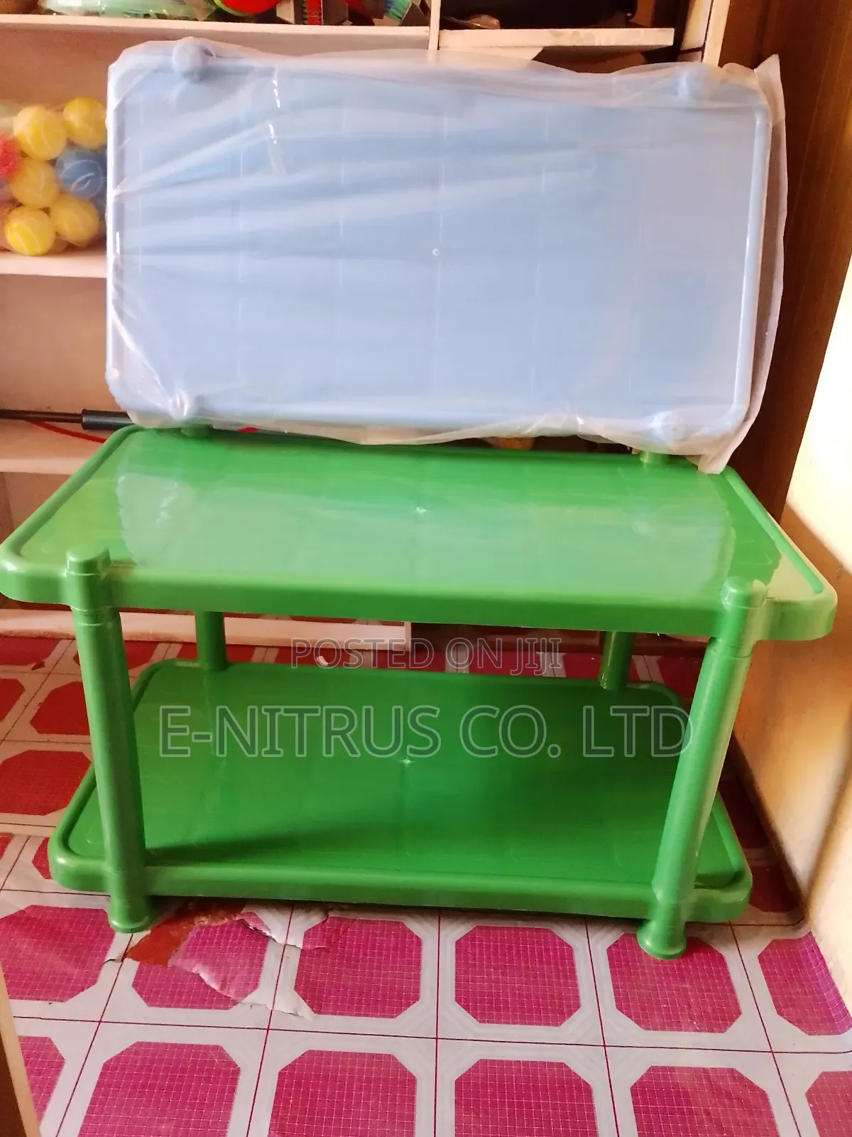 Plastic 2 Layer Centre Table