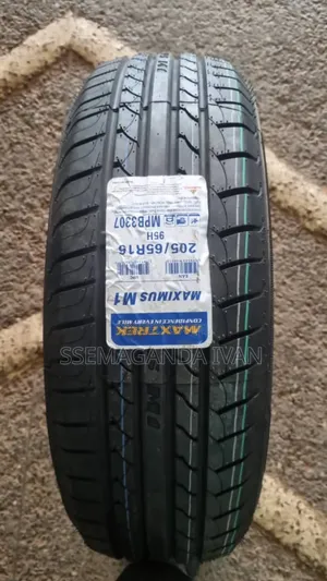 205/65r16 Maxtrek Tyres Brand New