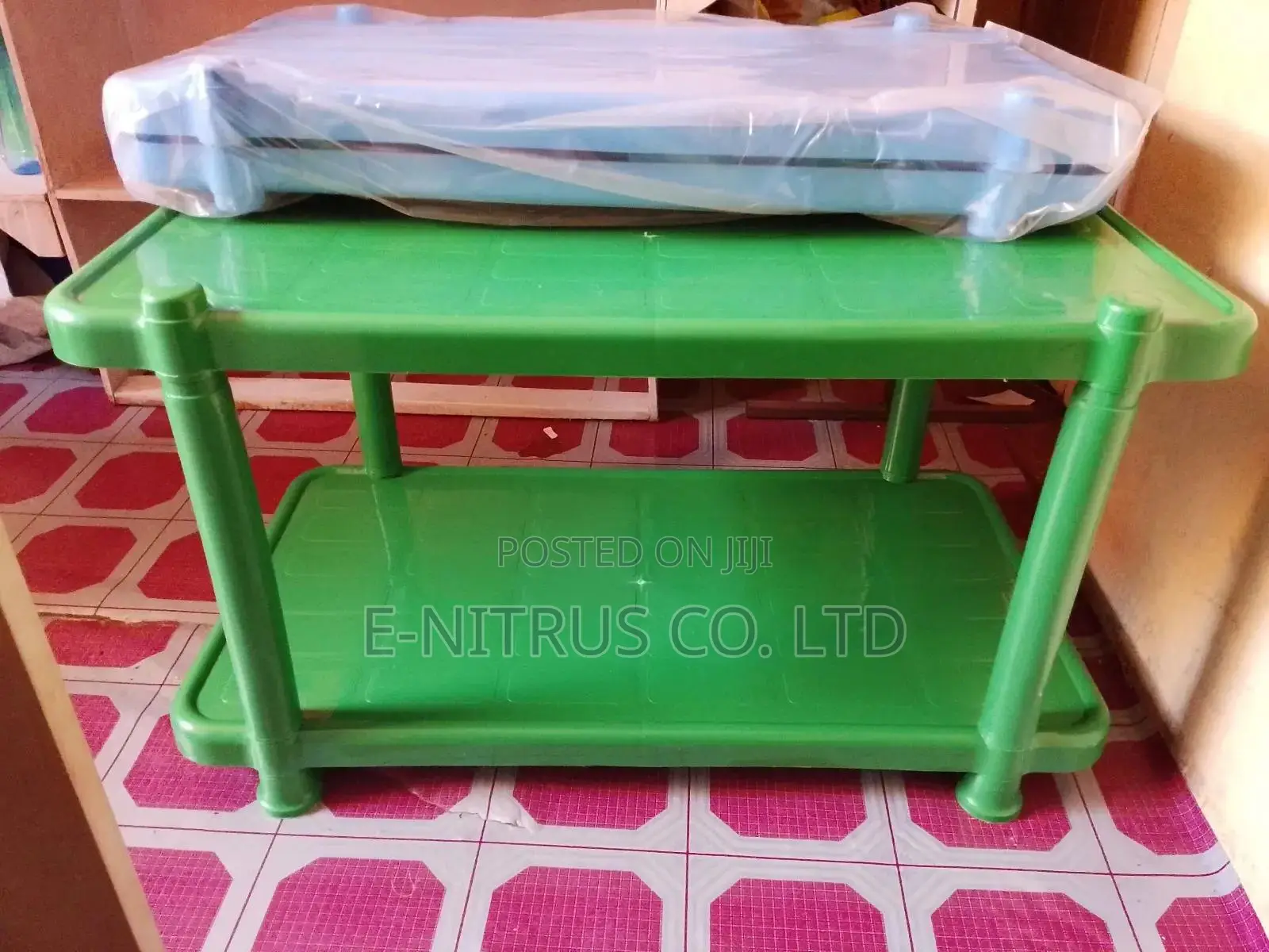 Plastic 2 Layer Centre Table